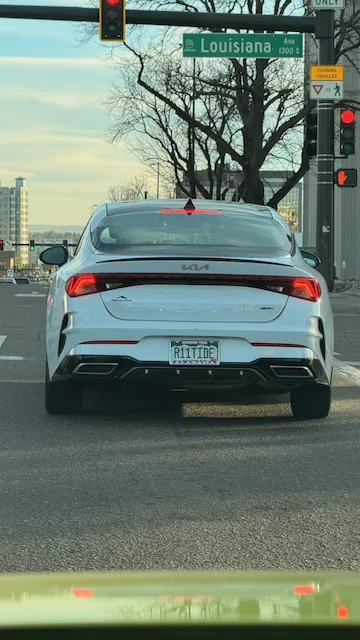 R111DE — LA
