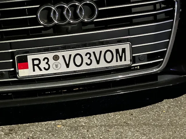 R3 VO3VOM