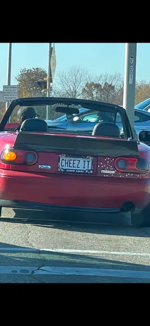 CHEEZ IT
